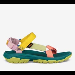 Outdoor Voices x Teva Hurricane XL2 Sandal 7